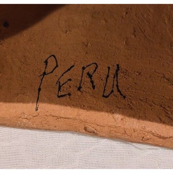 Vtg Pottery Peruvian Clay Folk Art Mary Joseph Baby Jesus Nativity Statue 9" - Picture 3 of 16